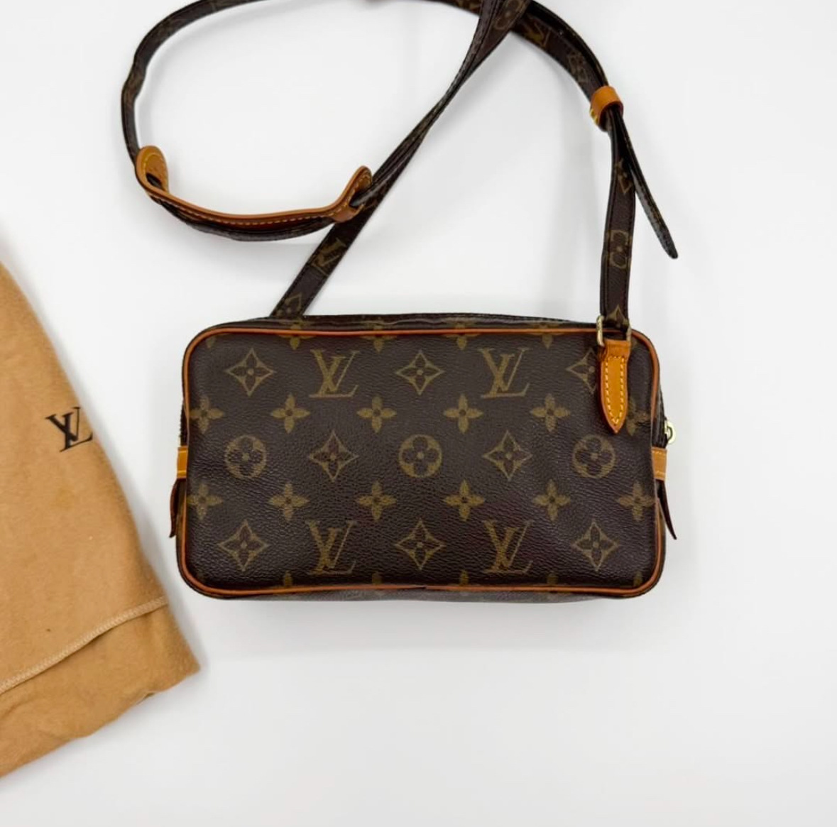 louis vuitton 老花橫版相機包/斜背包